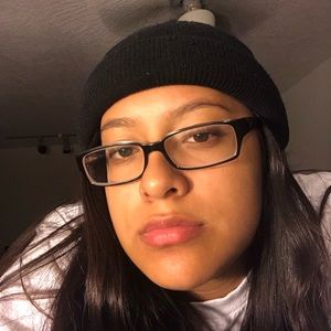 Meet your Posher, Alize